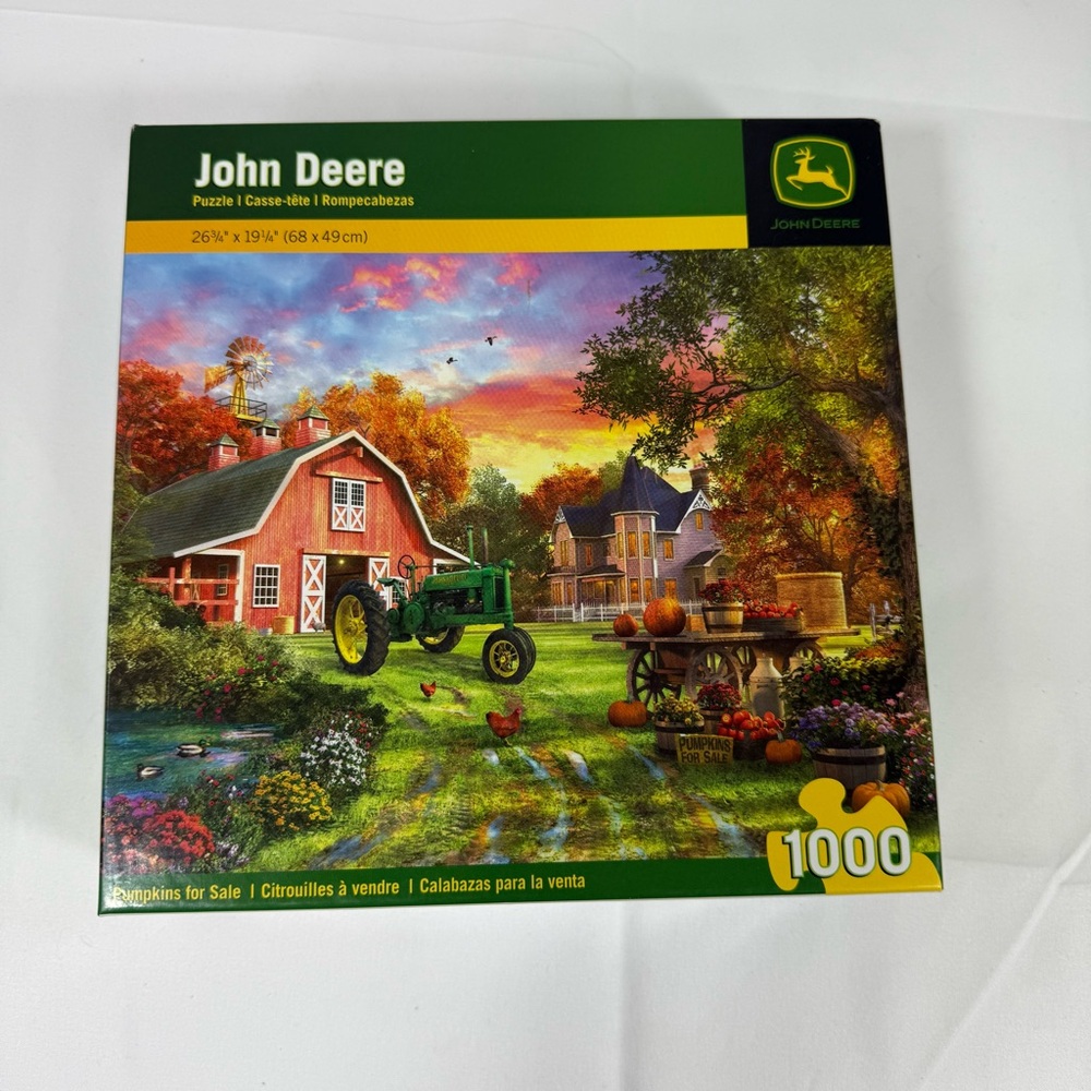 John Deere Green Tractor‎ Autumn Farm 1000-Piece Puzzle